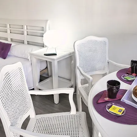 Corralejo Lodge דירה *