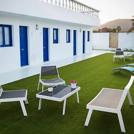 Corralejo Lodge Апартаменты Коральео