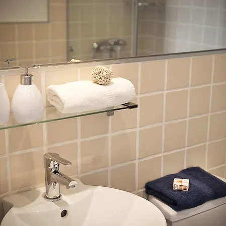 Corralejo Lodge Коральео