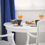 Апартаменты Corralejo Lodge Коральео